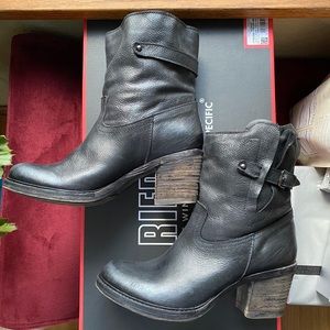 Italian black leather ankle boots